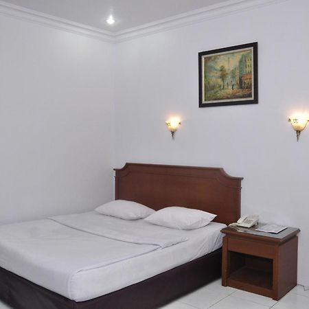 Hotel Andhika Syariah Samarinda Exteriör bild