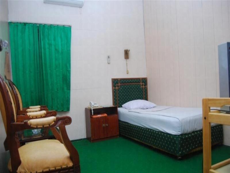 Hotel Andhika Syariah Samarinda Exteriör bild